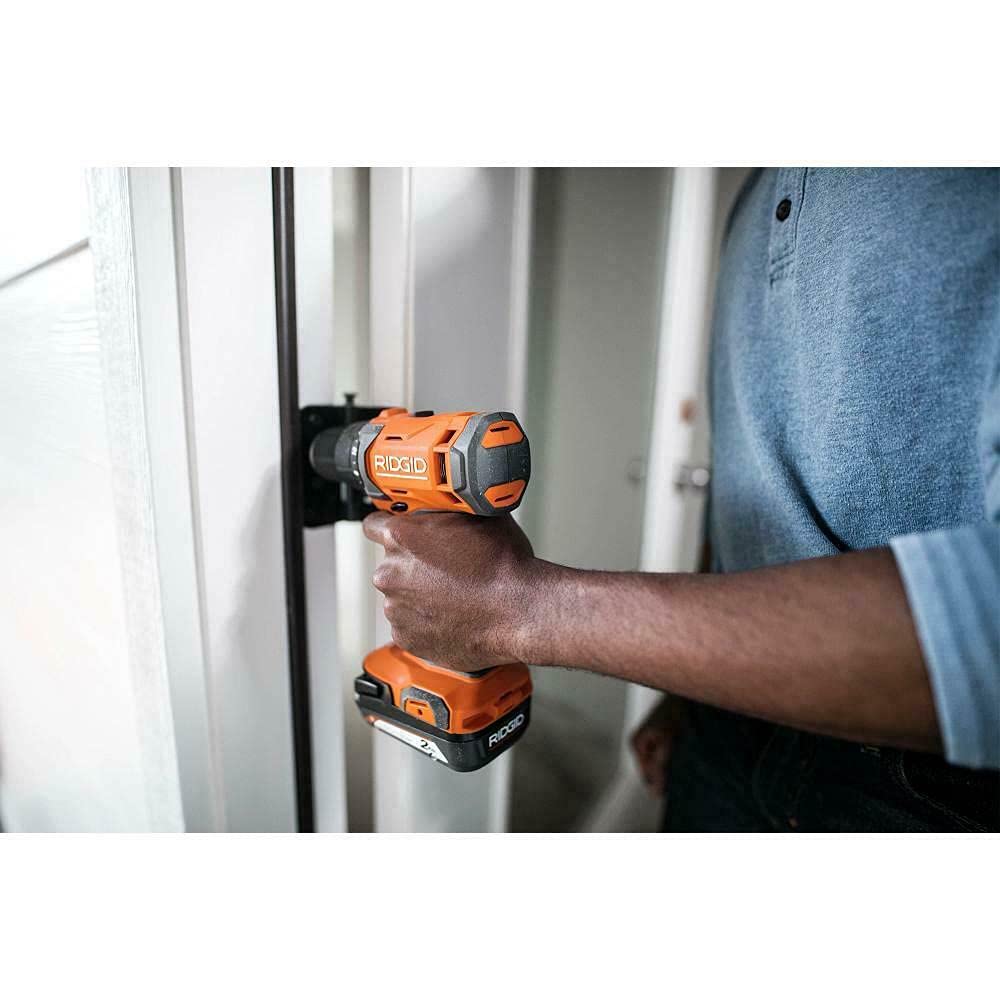 18V Cordless 1/2 in. Drill/Driver Kit with Battery and Charger Y234321