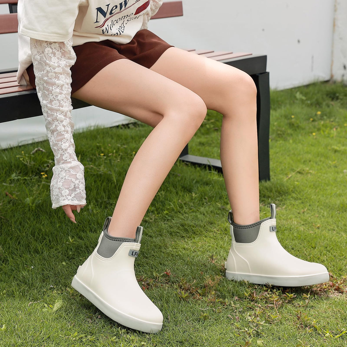 Waterproof Ankle Rain Boots B7477